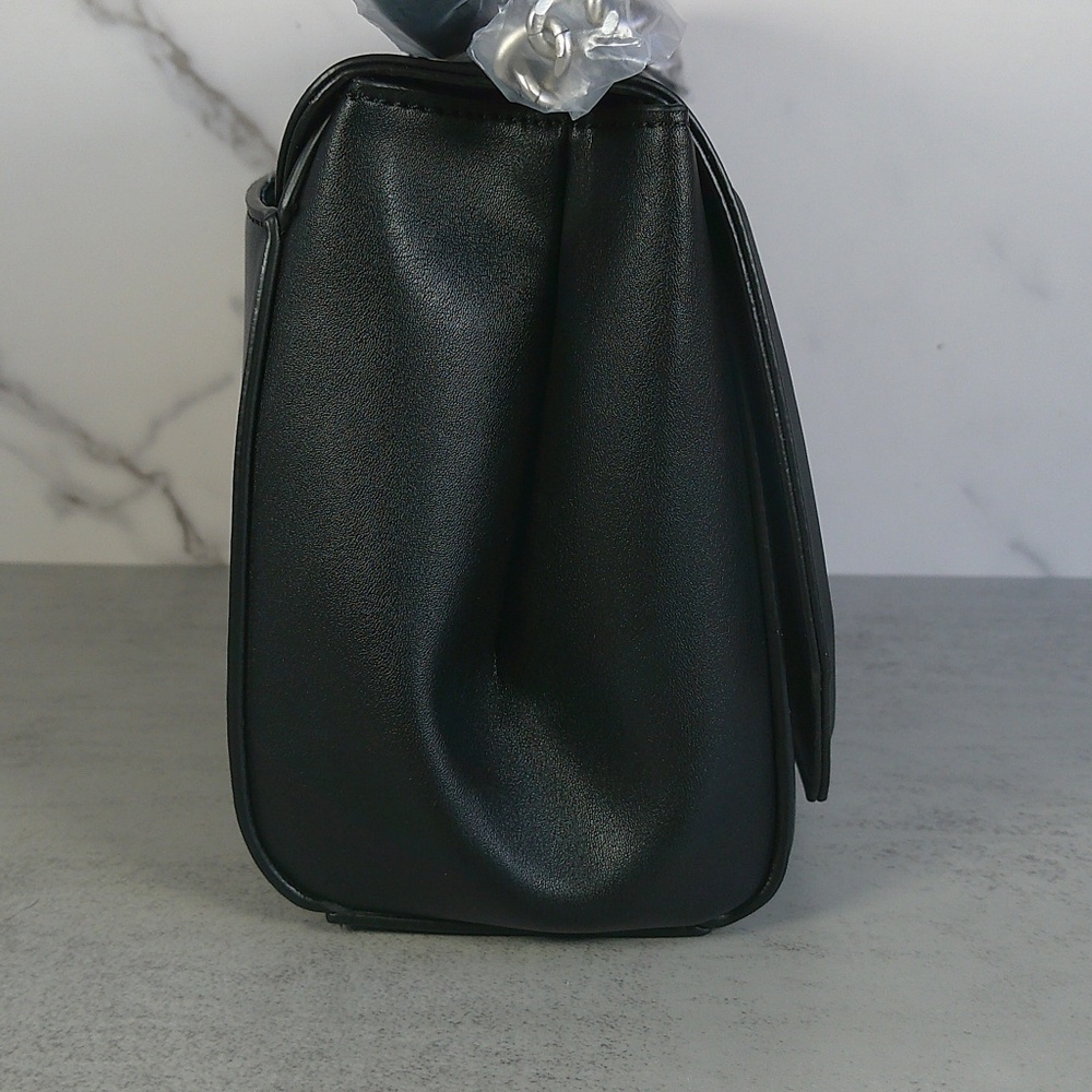 French Connection Darcy Crossbody Black NWT 2 Way Shoulder Bag Purse - Picture 3 of 8
